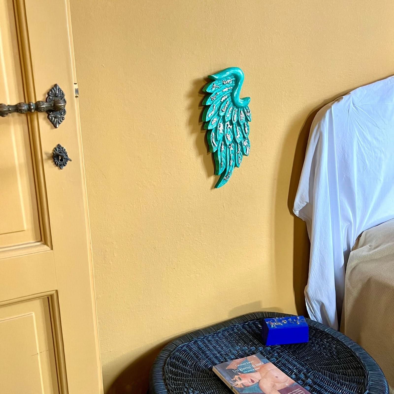 Decorazione da muro artigianale fregio in legno natura Milagros messicano ex voto cuore dipinto con ciondoli porta fortuna