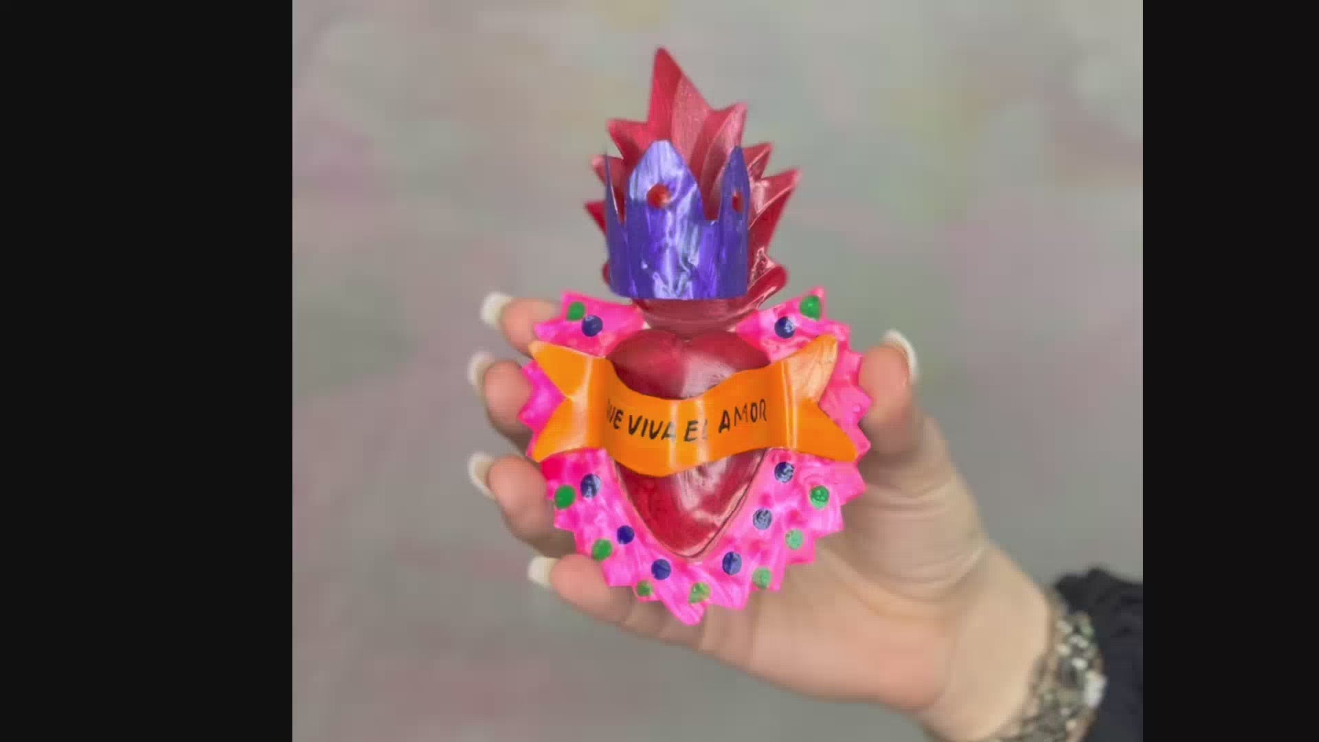 Decorazione da muro artigianale Cuore Milagros messicano ex voto originale in metallo dipinto a mano scritta frase d'amore