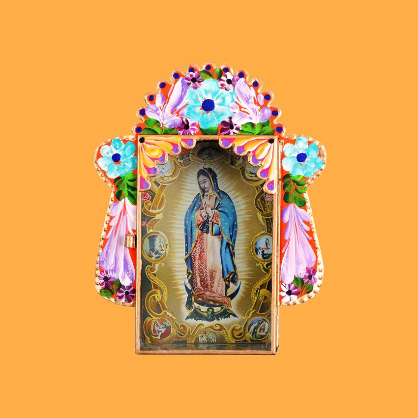 decorazione da muro teca votiva altare metallo artigianato messicano vergine di Guadalupe finestra in vetro dipinta a mano