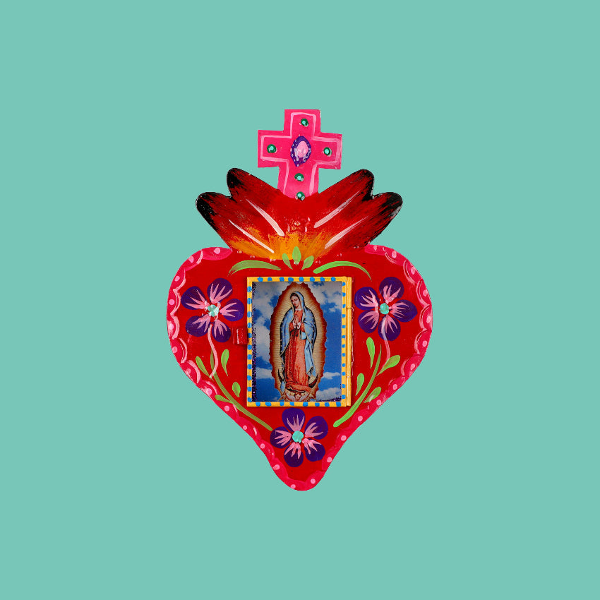 decorazione da muro teca votiva altare metallo artigianato messicano devozione arte sacra vergine di Guadalupe dipinta a mano