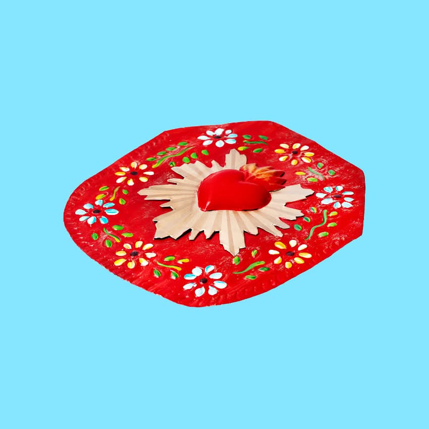 Decorazione da muro circolare Cuore sacro Milagros artigianato messicano ex voto in metallo con disegno fiori bassorilievo