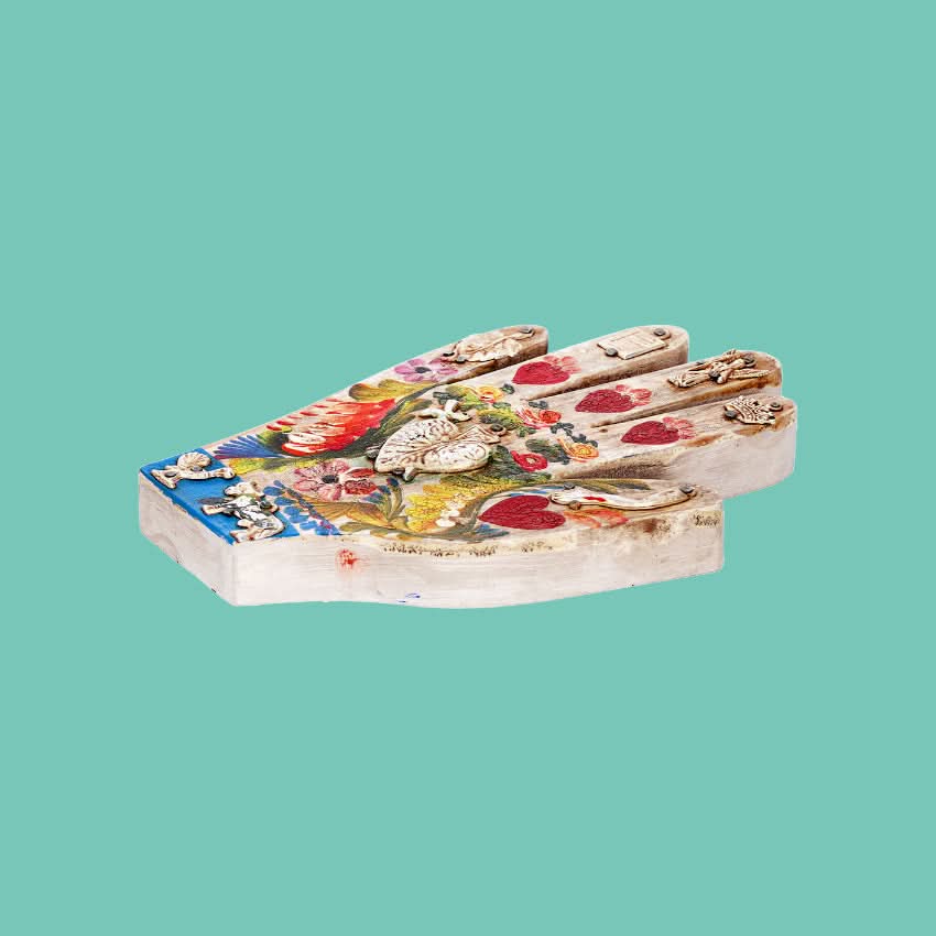 Decorazione da muro mano con cuore sacro Milagros artigianato messicano ex voto in legno dipinto con ciondoli porta fortuna