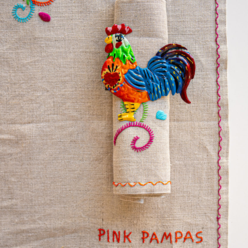 decorazione accessorio da tavola portatovagliolo con animale gallo in metallo colorato fatto a mano artigianato messicano