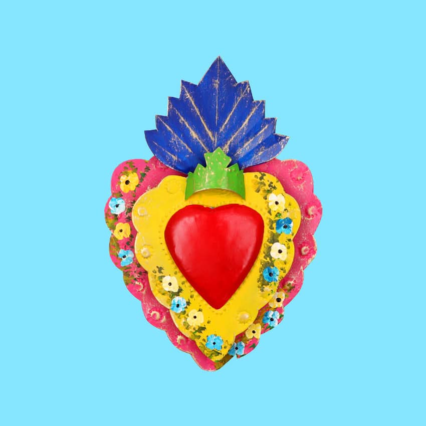 Decorazione da muro Cuore sacro Milagros artigianato messicano ex voto colorato originale in metallo dipinto disegno floreale