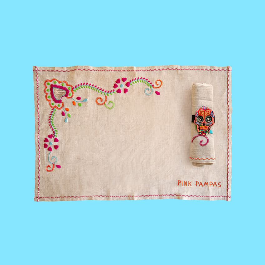 decorazione accessorio da tavola portatovagliolo con teschio calavera in metallo colorato fatto a mano artigianale messicano