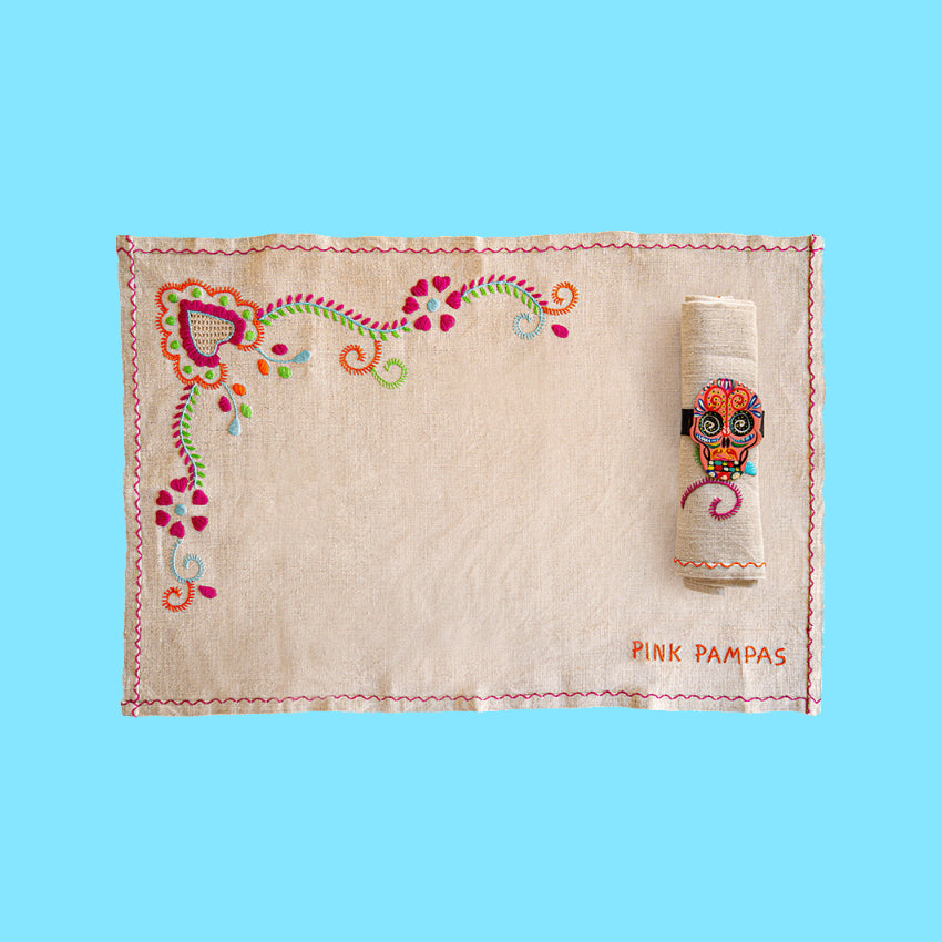 decorazione accessorio da tavola portatovagliolo con teschio calavera in metallo colorato fatto a mano artigianale messicano