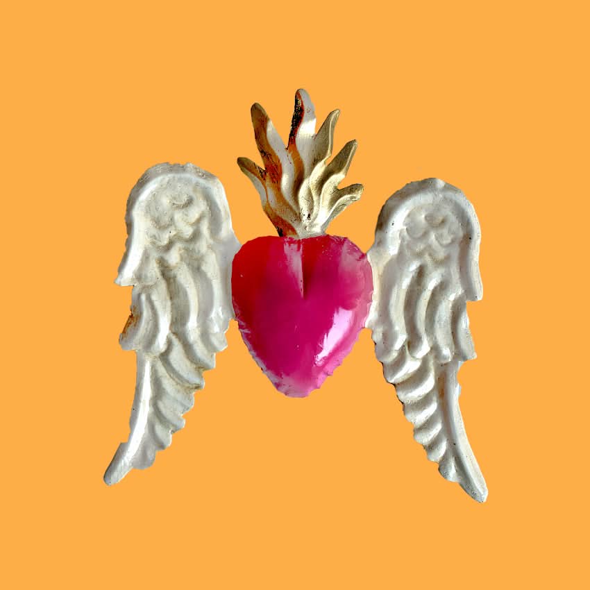 Decorazione da muro artigianale Cuore sacro Milagros messicano ex voto colorato originale in metallo dipinto a mano con ali