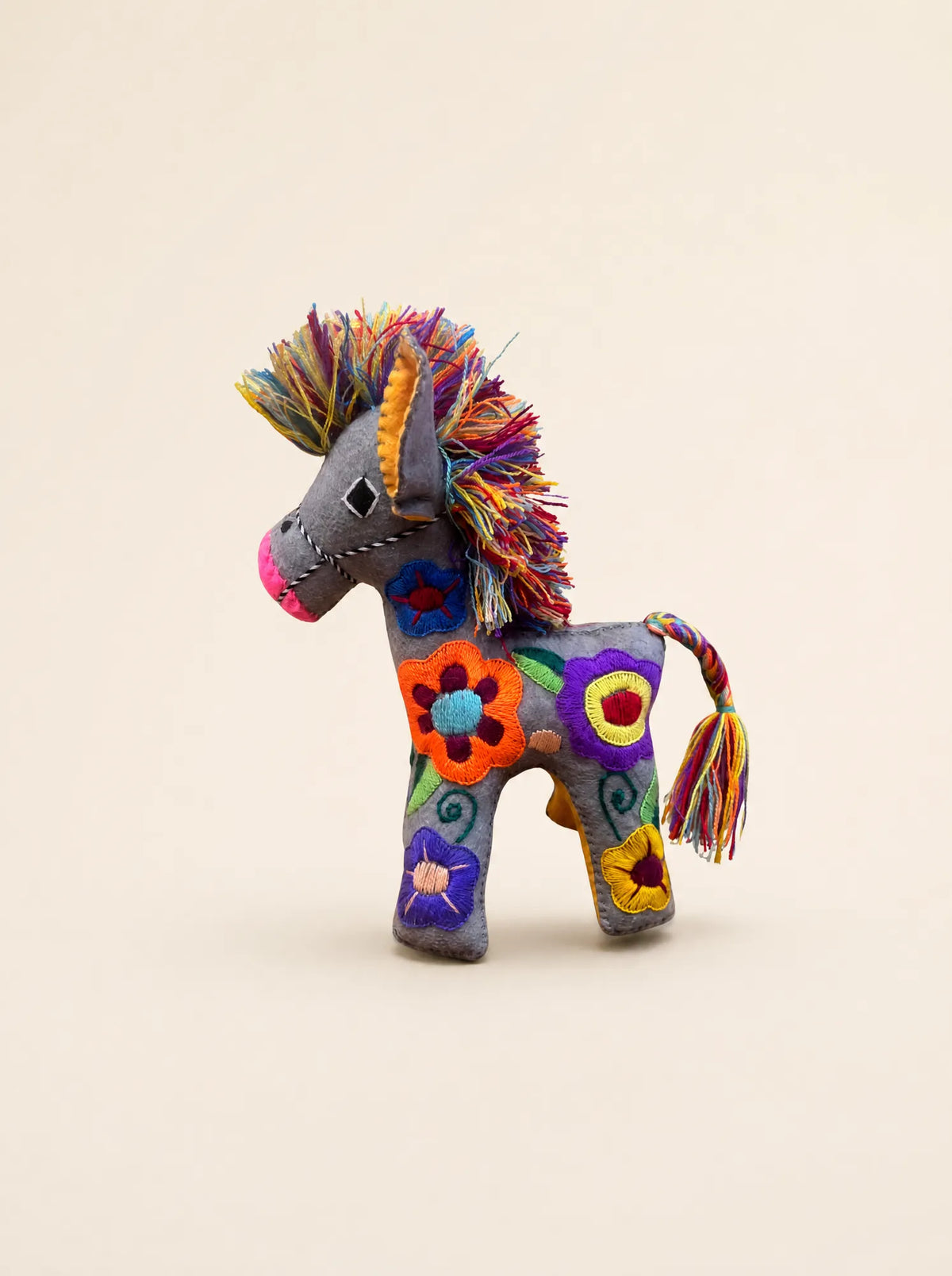 Cavallo Ricamato