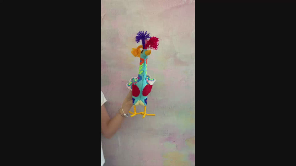 Decorazione arredo casa da tavolo artigianato peluche pavone fatto a mano colorato e ricamato in lana messicano 