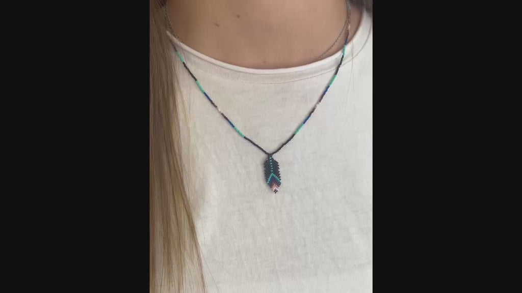 Collier Huicholes Plume
