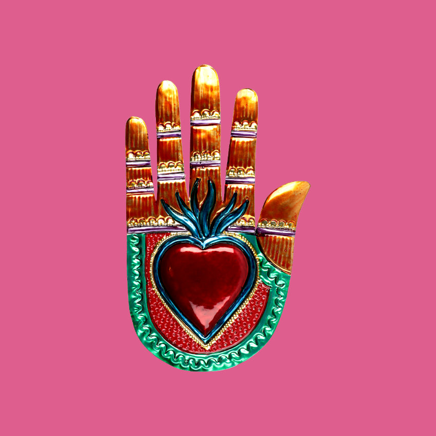 Decorazione da muro artigianale mano bassorilievo 3D cuore sacro Milagros messicano mano ex voto originale in metallo vintage